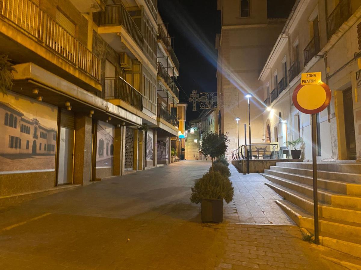 Alojamiento Central Caravaca Caravaca De La Cruz Exterior photo